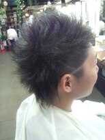 ヒカ ヘアーデザイン(Hika hair design)&nbsp;スパイキーウルフ