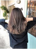 ミルクティーベージュ