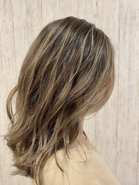 メルドゥ(Mel deux) ハイライト×バレイヤージュ☆