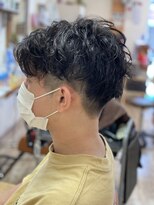 クロック バイ オハナ(Clock by Ohana)&nbsp;無造作メンズスパイラルパーマ