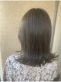 今流行り!大人のオリーブカラー