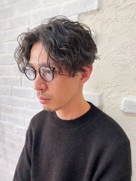 ラルマミット(lalma mit) 【センターパート】オトナオトコマエパーマ【韓国マッシュ】