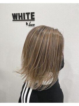 アンダーバーホワイト 阪神西宮店(_WHITE) イルミナ　バレイヤージュカラー