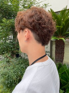 ナカオコアフュール(NAKAO COIFFURE) スパイラルパーマ　刈り上げツーブロック　ショートパーマ