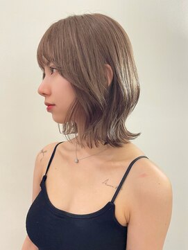 サンク 原宿 表参道(cinq) ハイトーンレイヤーボブミディアムレイヤーショートウルフボブ