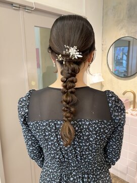 メク(meku) お呼ばれヘアセット＊関内/桜木町