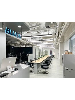 【札幌駅/学割U24】デキる男は気を遣う！印象は目元から!【眉毛/眉毛サロン/ニュアンスパーマ】