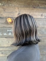 クオリム(Kualim)&nbsp;くびれ外はねアンブレラヘアー