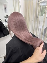 ナナ(NANA) ピンク・ミルクティーベージュ・ダブルカラー・ケアブリーチ