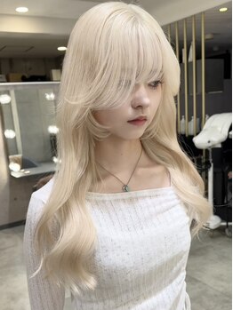 ノエ 心斎橋(Noe)の写真/ブリーチなしで髪を傷めず！インナーカラーも叶える*カラー＆髪質改善と相性ばっちりの自然派エクステ♪