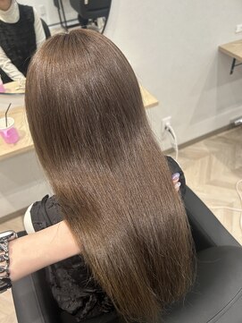 シェノン フェム 名古屋 名駅店(CHAINON×FeM#) グレージュ/名古屋/髪質改善/レイヤーカット