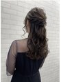 ヘアサロンJ&nbsp;結婚式などのお出かけヘアセット☆特に編みおろしが人気です！