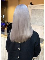 モアムー(Moremuu)&nbsp;【りえ】シルバーカラー