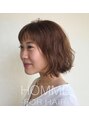 オム(HOMME)&nbsp;くせ毛でもカットとスタイリングでパーマのように活かします。