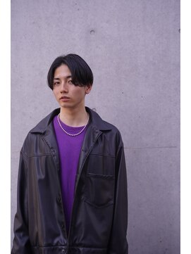 クロムトウキョウ ザ バーバー 新宿本店(CHROM TOKYO the Barber) 韓流ナチュラルセンターパートツーブロック