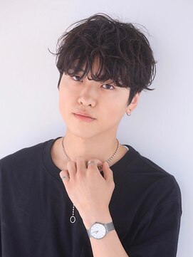 シスタ(SISTA) 【SiSTA】田中黒髪韓国マッシュツイストスパイラルコンマヘア