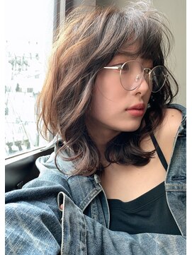 ロゼ 六甲道(ROSE) 【ROSE】レイヤーミディアム＿＿ボブウルフ712