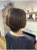 ショートボブ