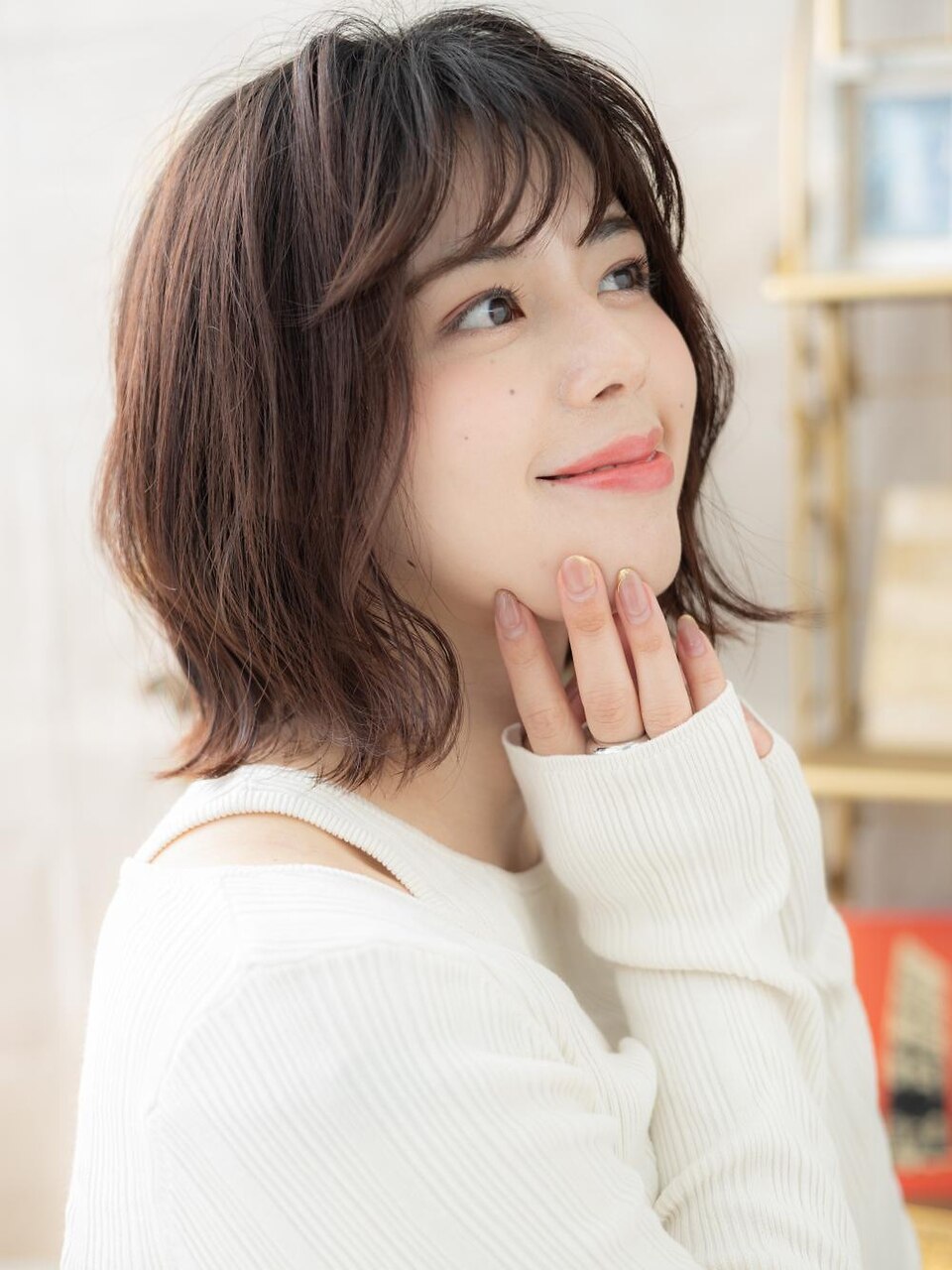 大人ガーリー斜めバング波巻きくびれミディa北浦和20代30代40代