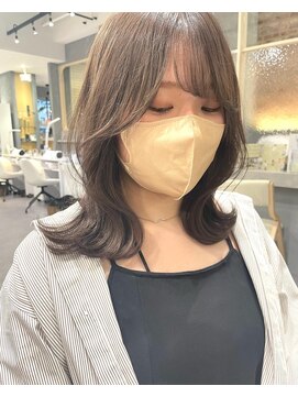 ラベルムバイエーケー(La Belleme by AK) まろみグレージュ × ふわっとレイヤー♪