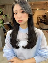 インビテーション(invitation) グレーベージュアッシュオリーブレイヤーロングミントアッシュ