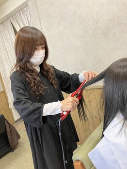 オト(Oto)の写真/【井尻駅徒歩１分】最後まで一人のスタイリストが担当◎髪のお悩みも、丁寧な施術で解決へと導きます♪