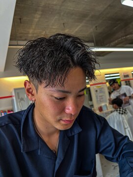 ダズルヘアラッシュ(DAZZLE hair RUSH) 誰でもスタイリングできるツイスパ!