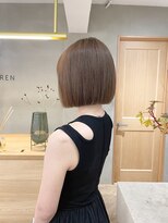 ローレン(LOREN)&nbsp;ミルクティーベージュぷつっとボブケアブリーチ 梅田