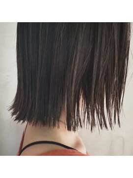 ナージーカフナ(NAJEY cafna) 切りっぱなしボブ