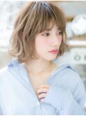 くすみベージュぱっつん前髪韓国風ボブパーマc6越谷10代20代30代