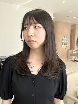 オン キャナルシティ博多前店(on) 【晴音】ミディアムレイヤー/ミディアム/20代