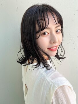 シロ(SiLO) 切りっぱなし、ミディアム○こっくりグレージュ/天神大名