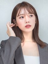 ガーデンヨコハマエスト(GARDEN YOKOHAMA est)&nbsp;外ハネ　ミディアム　ココアベージュ　オリーブグレー　小顔