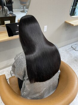 シカ 神戸三宮元町店(Cica)の写真/【神戸初】髪質改善の最高峰『UPTOGLOSS』をプチプラで◇Aujua/TOKIO等貴方だけにメニューをカスタマイズ！