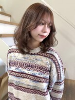 エルパライソ リフォ(Elparaiso Reff) ミディアムレイヤー×ベージュカラー