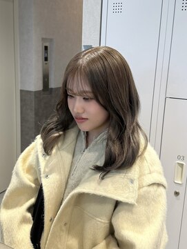 サロウィン 広島(SALOWIN) ★イエベ肌さん必見 オリーブグレージュ★