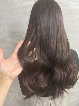 カレント 蕨(THE CURRENT) 大人ショート 白髪ぼかし 脱白髪染め ハイライト30代40代50代