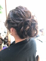 ロカット サロン(Roquat Salon)&nbsp;ミディアムカールアップアレンジ【ヘアアレンジ 立川/立川南口】