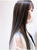 【VERBENA】コントラストをしっかりつけたグレージュハイライト