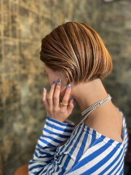 ドレ(d'or) 立体感ボブ