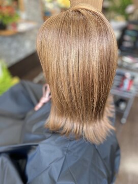 ヘアプロデュースグラント(hair produce grant) ベージュカラー