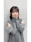 ピンクブラウン　春カラー　前髪ぱっつん　内巻き波巻