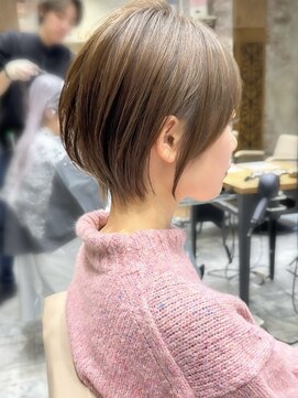 アフロート ルヴア(AFLOAT RUVUA) みねスタイル♪ 似合わせ ショート ボブ 30代 40代 小顔 新宿