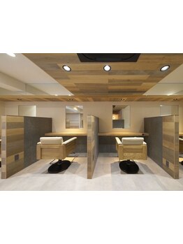 【阪急塚口駅徒歩3分/全席半個室】一人一人のお悩みに向き合って、あなただけの似合わせスタイルをご提案♪