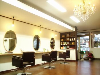 エス ヘア&ヒーリング(S hair&healing)の写真/仕事帰りや早朝もOK！髪質改善できる美髪矯正も◎リラックス空間でマンツーマン施術を実現♪