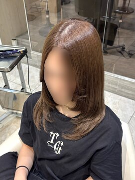 ケンジ 平塚 アネッタ(KENJE annetta) 【レイヤーカット】ミディアムロング×毛先軽め