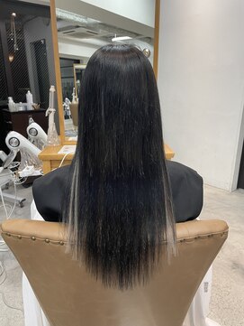 フツーロ 栄(FUTURO) プルエクステ