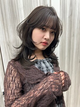 エトワール(ETOILE) ハッシュカット/レイヤーカット/グレージュ