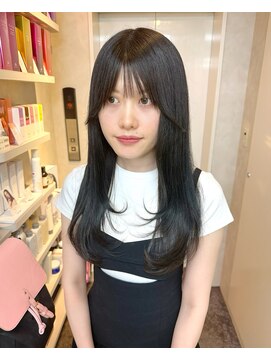 キイ ギンザ(k.e.y GINZA) 暗髪レイヤー