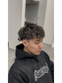 スパイラルパーマフェードカット刈り上げセンターパートS